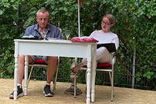 PERLENTAUCHER AM WERK ...