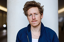 Leon Engler
„Botanik des Wahnsinns“